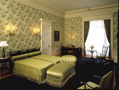 green room green room